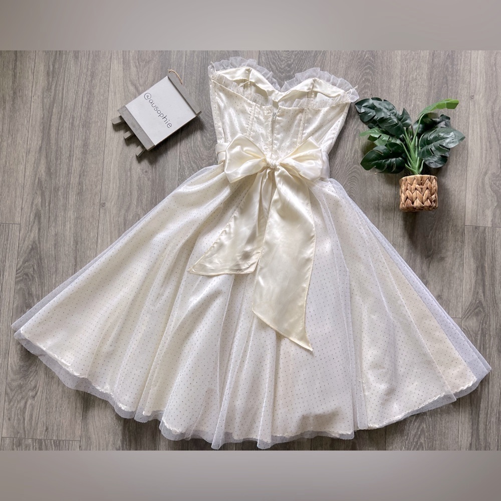 IVORY Vintage 80s Gunne sax sparkly tulle tube dress. Size 9. - Picture 5 of 10